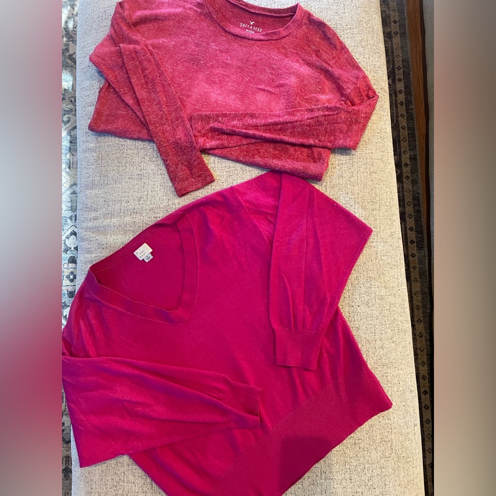 American Eagle Outfitters Soft & Sexy Plush Red Top